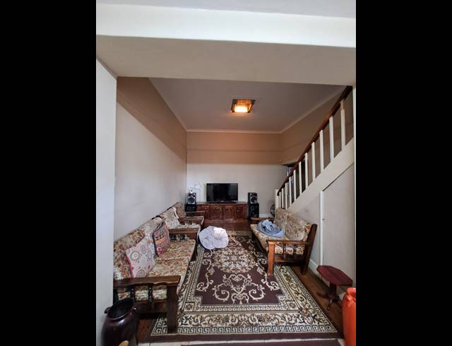 3 bed property to rent in PAGLANDE